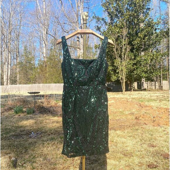 Windsor Emerald Green Sequin Pencil Mini Party Dress - Picture 1 of 8